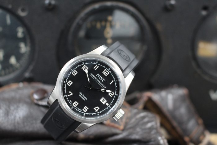 SkyRunner Pilot Automatic 41 - Black